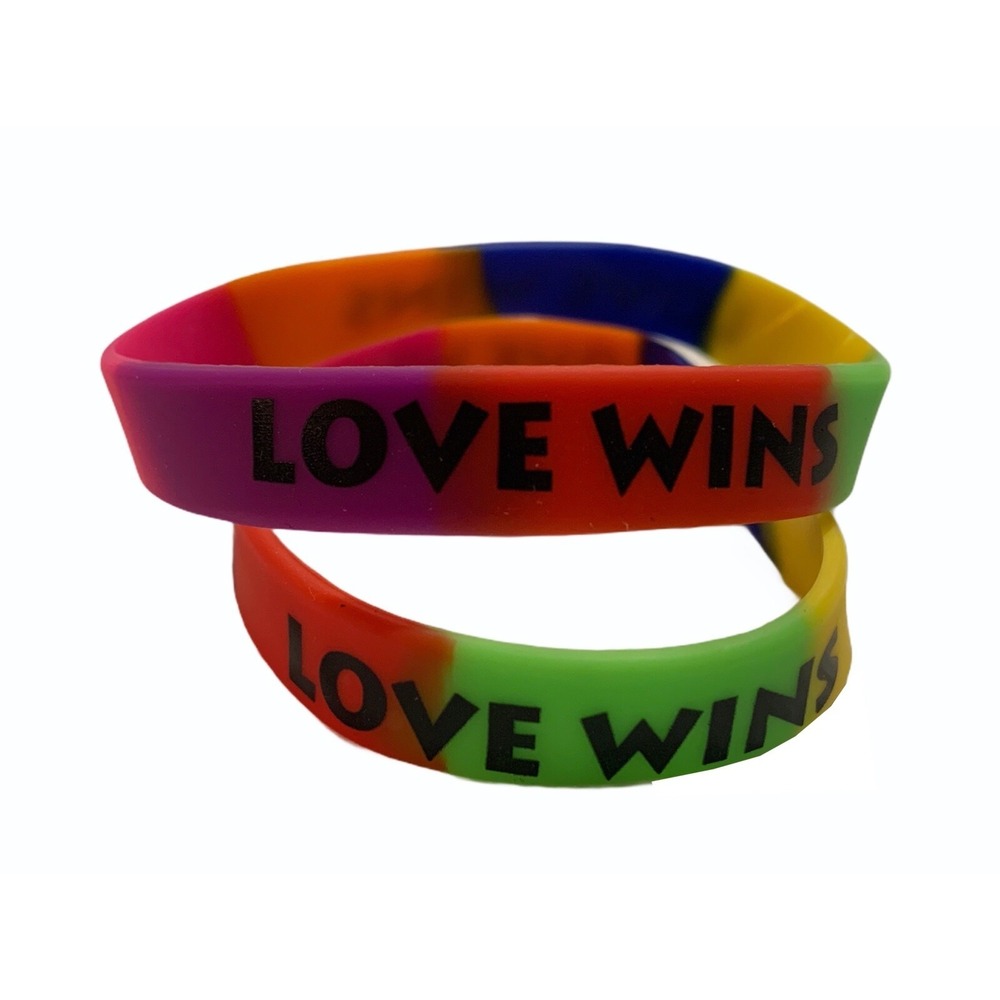 LOVE WINS 2 Pack Inspirational Silicone Adult Rainbow Wristbands Bracelet New‎